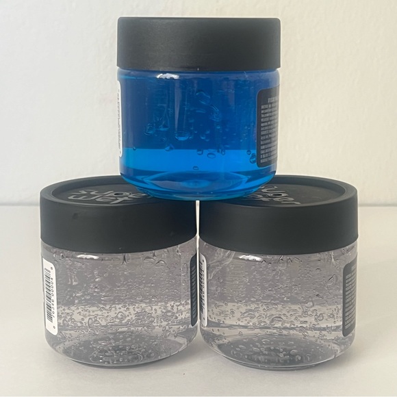 Super Wet Maximum Hold - Picture 2 of 4